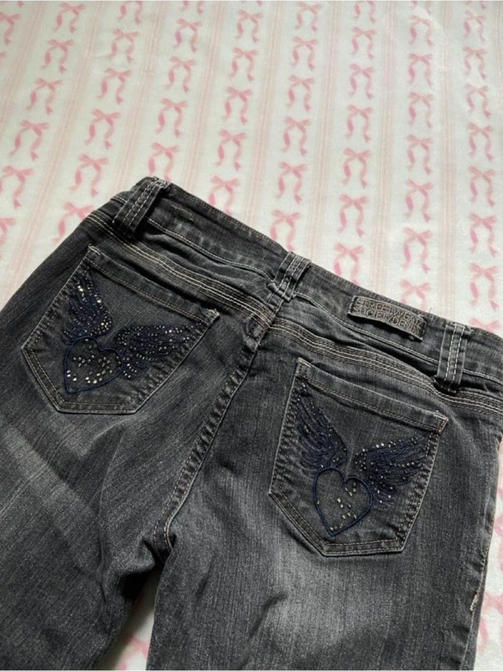 Streetwear Society Gray Straight-Leg Jeans with Embroidered Winged Heart Pockets